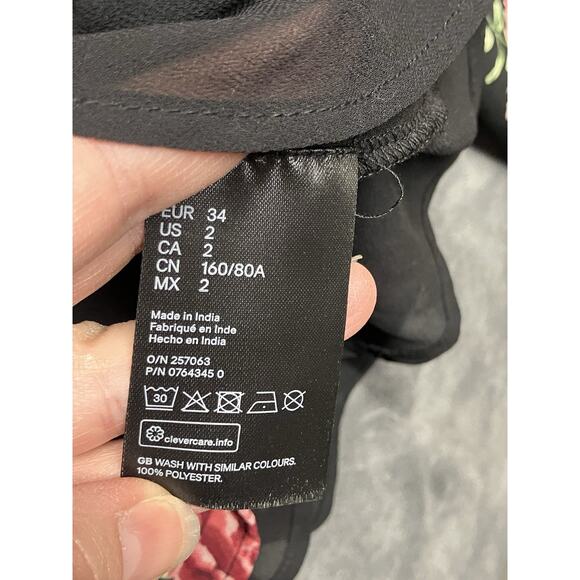 Divided H&M Blouse Woman’s Sz 2 Black Floral Whimsy Goth Romantic Peplum Babydol - Picture 6 of 9